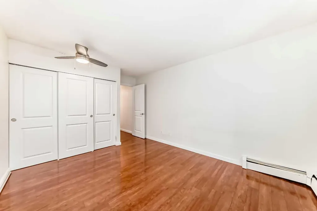 10838 108 Street NW Edmonton AB T5H 3A6