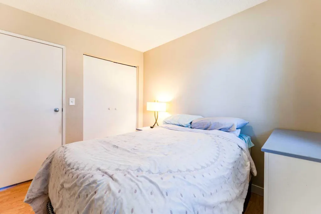 144 Midbend Place SE Calgary AB T2X 2J6