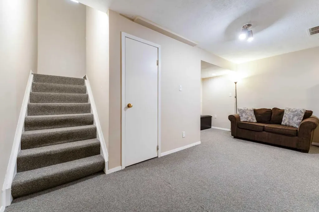 144 Midbend Place SE Calgary AB T2X 2J6