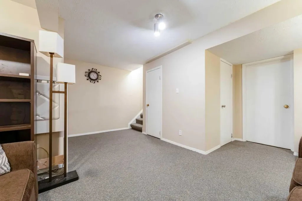 144 Midbend Place SE Calgary AB T2X 2J6