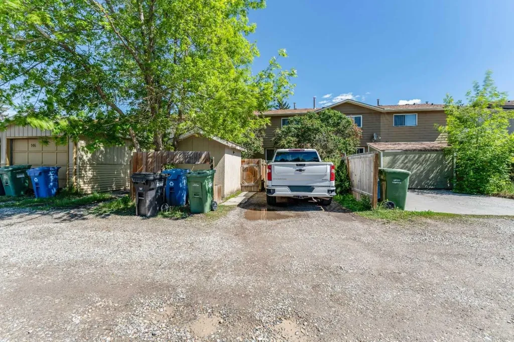 144 Midbend Place SE Calgary AB T2X 2J6