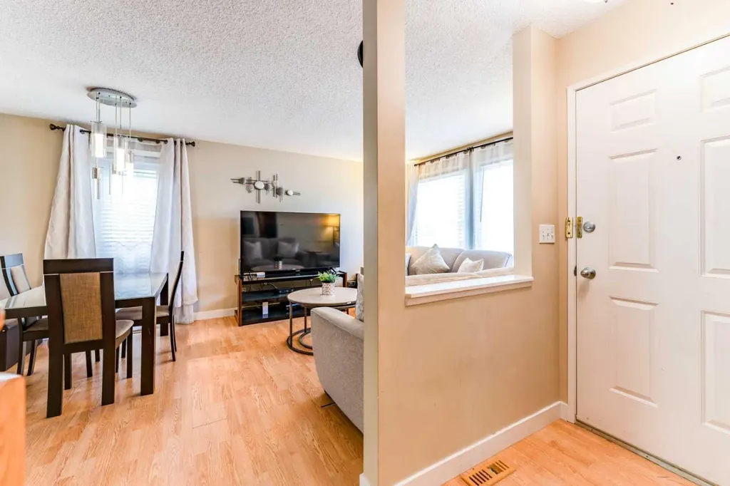 144 Midbend Place SE Calgary AB T2X 2J6