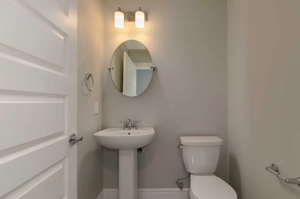 414 Seton Passage SE Calgary AB T3M3A7