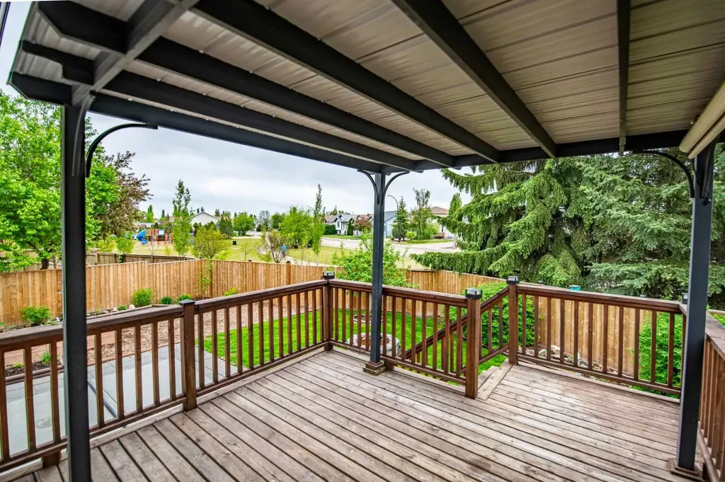42 Logan Close Red Deer AB T4R2N8