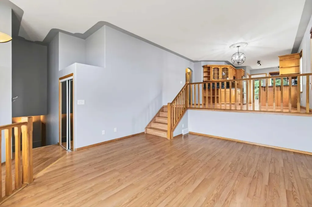 42 Logan Close Red Deer AB T4R2N8
