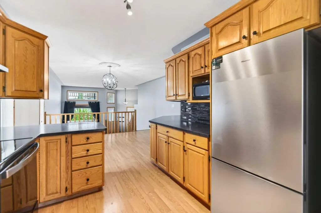 42 Logan Close Red Deer AB T4R2N8