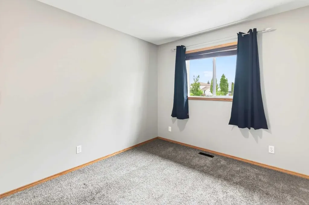 42 Logan Close Red Deer AB T4R2N8