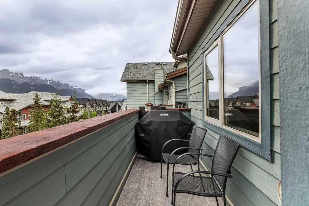 109 Montane Road Canmore AB T1W 3J2