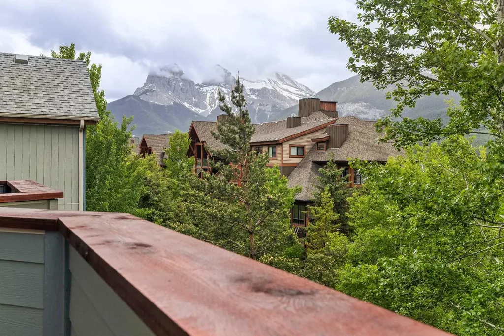 109 Montane Road Canmore AB T1W 3J2