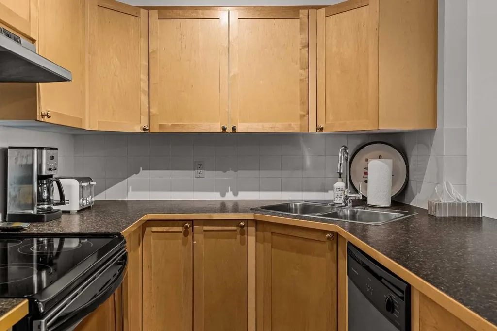109 Montane Road Canmore AB T1W 3J2