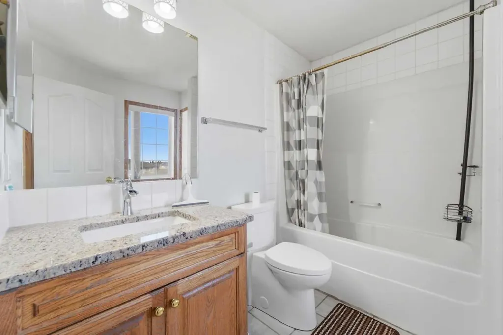139 Saddlehorn Close NE Calgary AB T3J 5C6