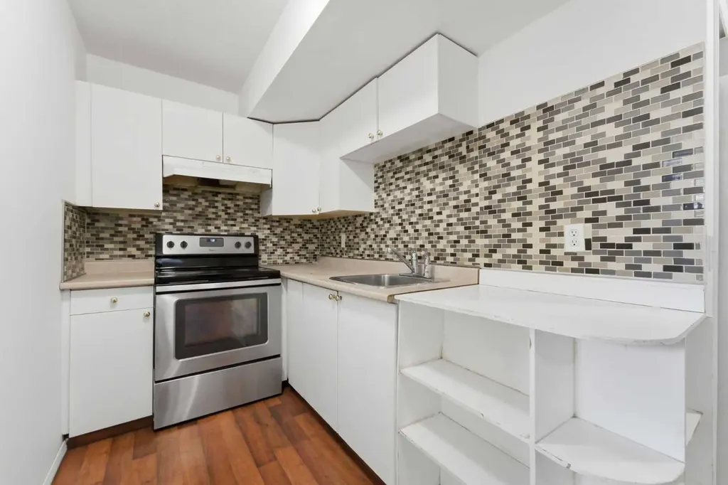 139 Saddlehorn Close NE Calgary AB T3J 5C6