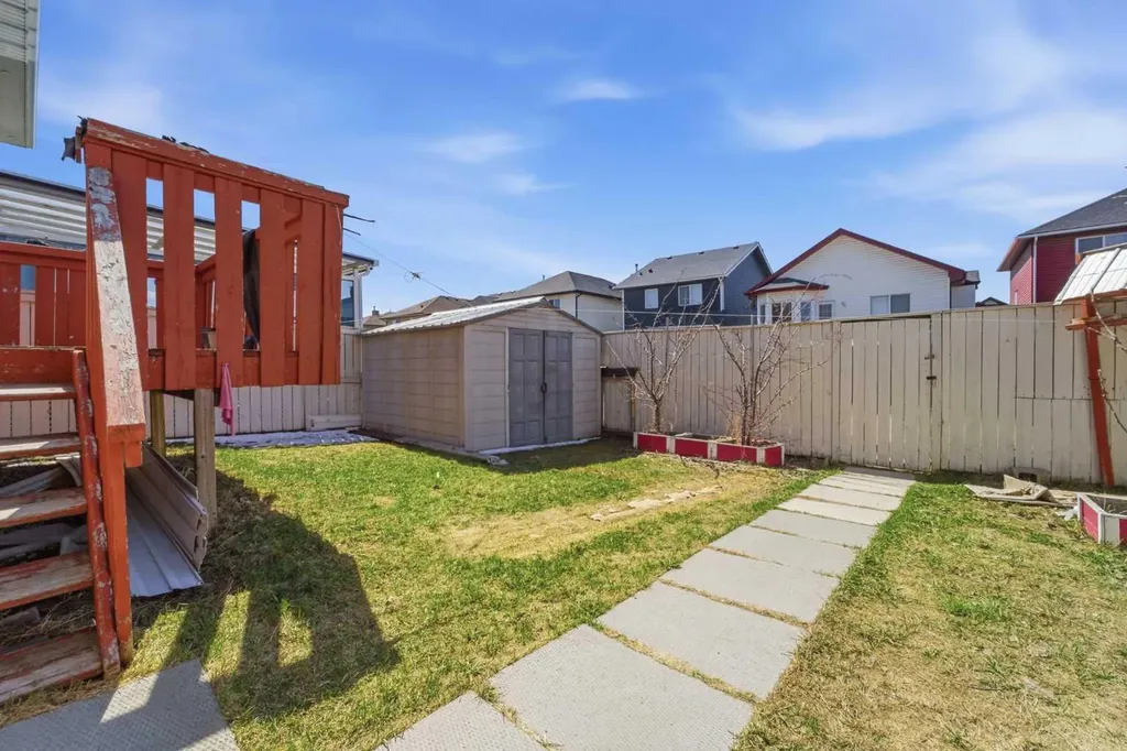 139 Saddlehorn Close NE Calgary AB T3J 5C6