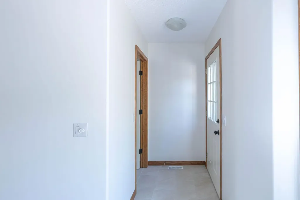 120 Ross Avenue Cochrane AB T4C 2E5