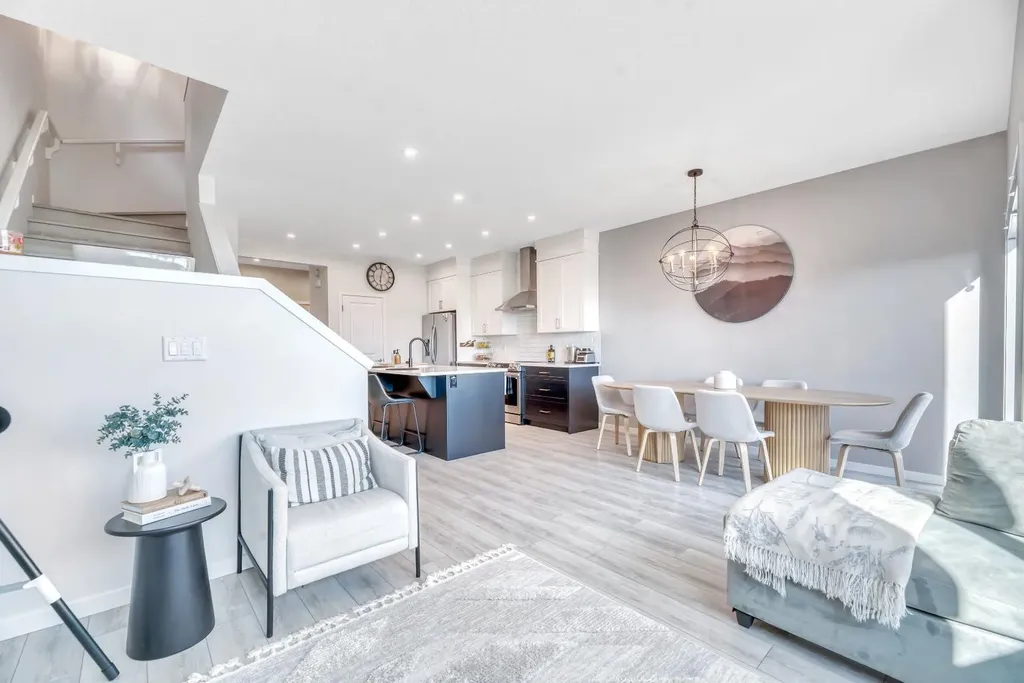 836 Seton Circle SE Calgary AB T3M 3B5