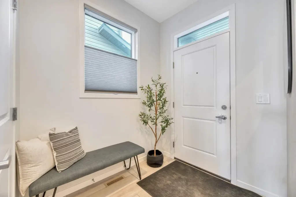 836 Seton Circle SE Calgary AB T3M 3B5