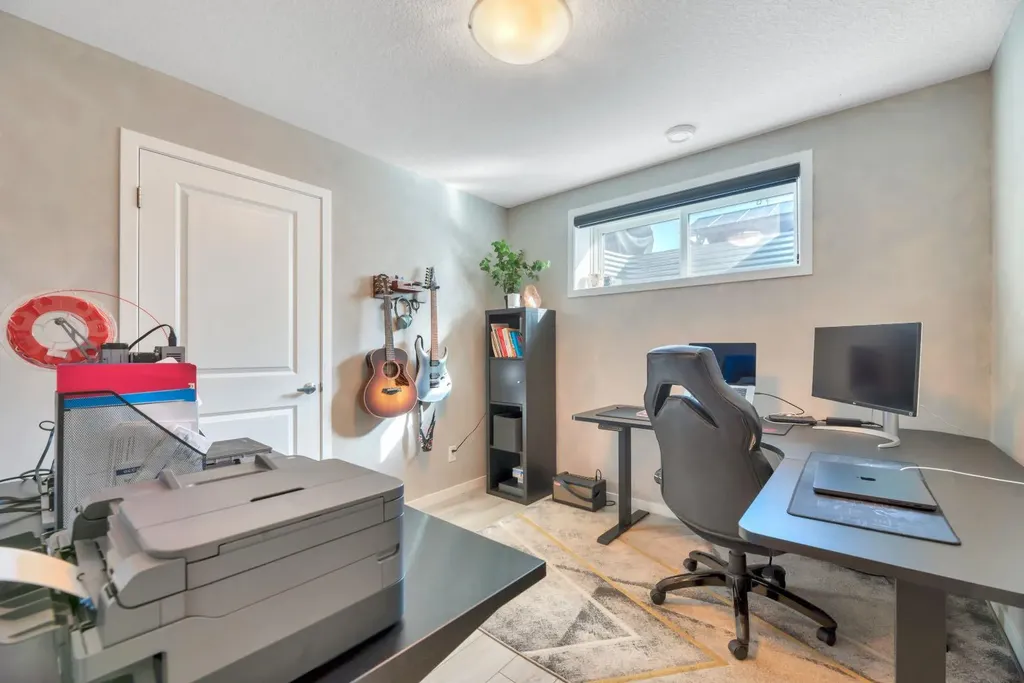 836 Seton Circle SE Calgary AB T3M 3B5