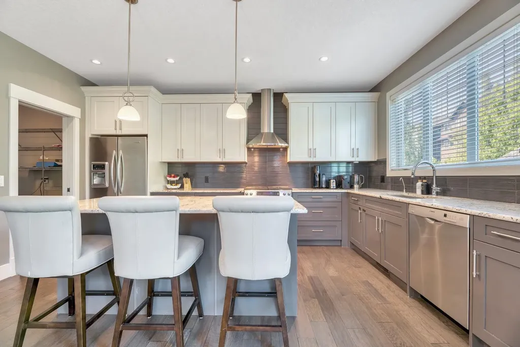 67 Aspen Dale Way SW Calgary AB T3H 0S1