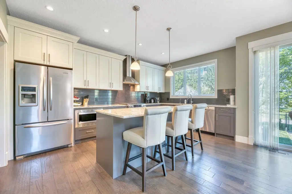 67 Aspen Dale Way SW Calgary AB T3H 0S1