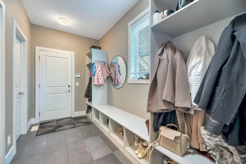 67 Aspen Dale Way SW Calgary AB T3H 0S1