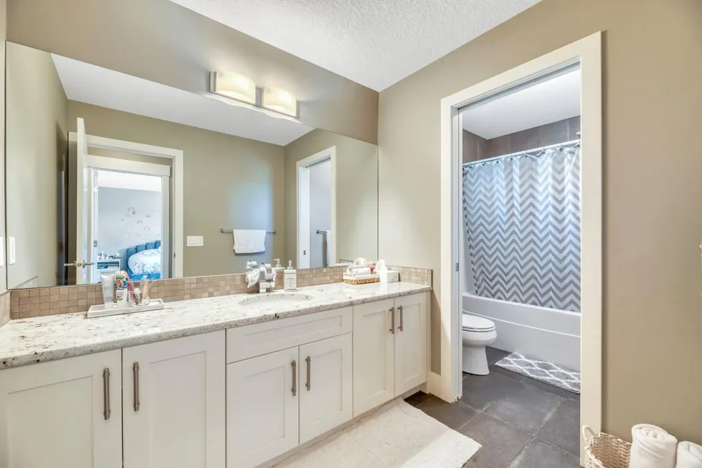 67 Aspen Dale Way SW Calgary AB T3H 0S1