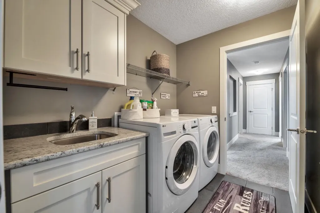 67 Aspen Dale Way SW Calgary AB T3H 0S1