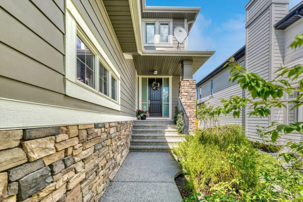 67 Aspen Dale Way SW Calgary AB T3H 0S1