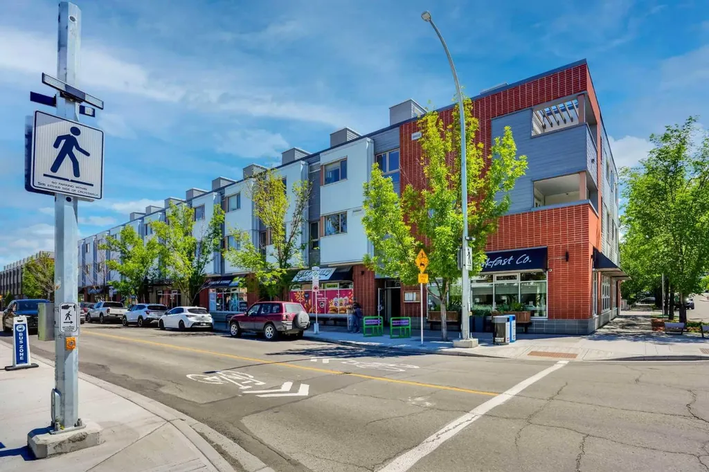 116 7a Street NE Calgary AB T2E 0C4