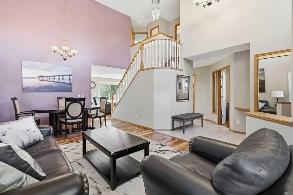 142 Riverview Circle SE Calgary AB T2C 4J9