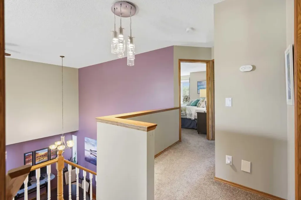 142 Riverview Circle SE Calgary AB T2C 4J9