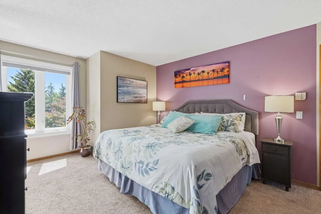 142 Riverview Circle SE Calgary AB T2C 4J9