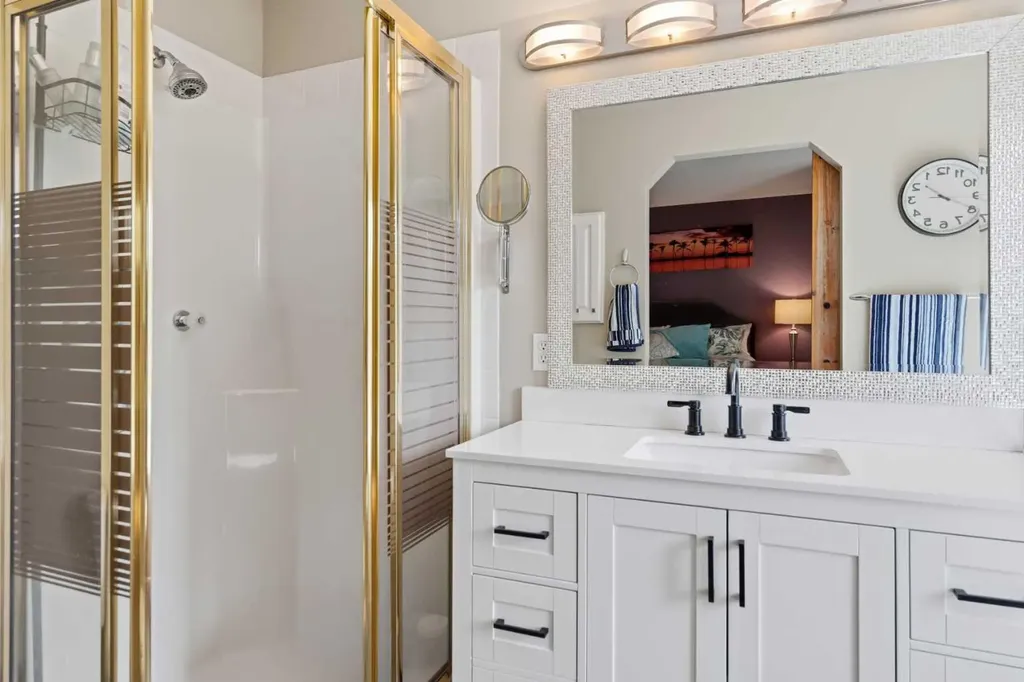 142 Riverview Circle SE Calgary AB T2C 4J9