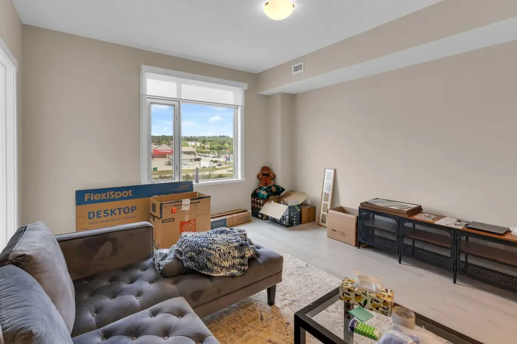 32 Varsity Estates Circle NW Calgary AB T3A2Y1