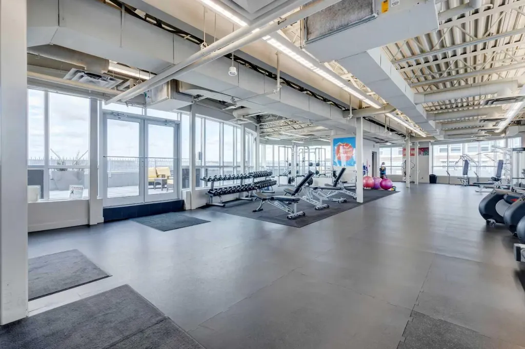 32 Varsity Estates Circle NW Calgary AB T3A2Y1