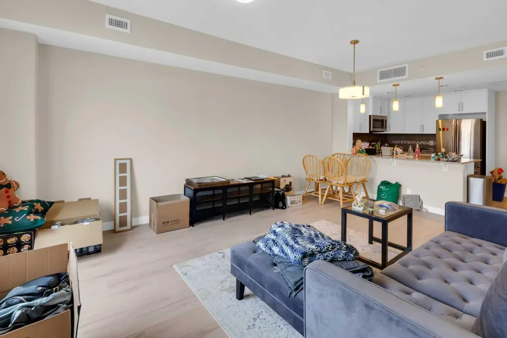 32 Varsity Estates Circle NW Calgary AB T3A2Y1