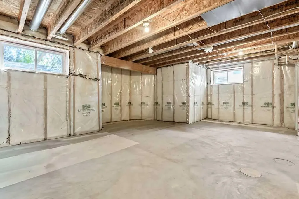 1013 3rd Street SW Diamond Valley AB T0L 0H0