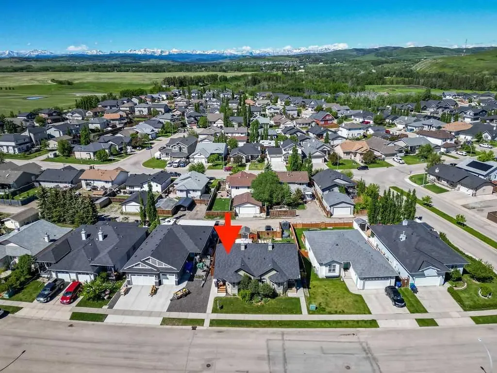 1013 3rd Street SW Diamond Valley AB T0L 0H0