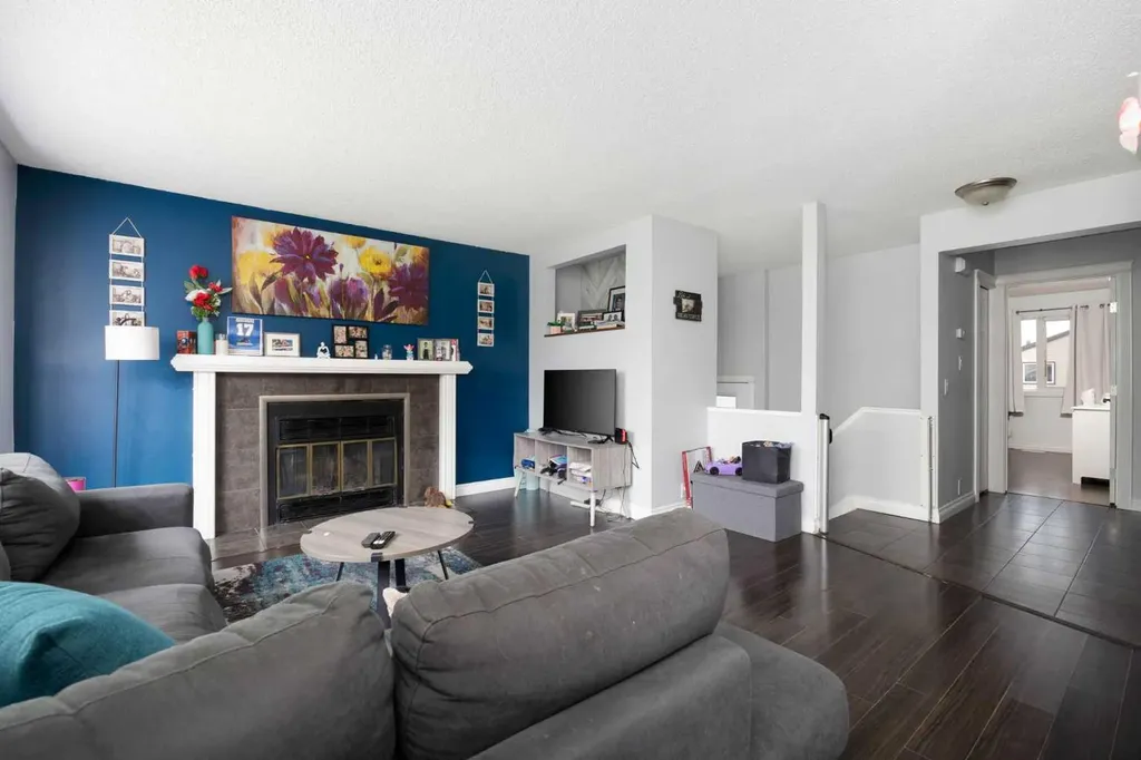 110 Bird Crescent Fort Mcmurray AB T9K0G9