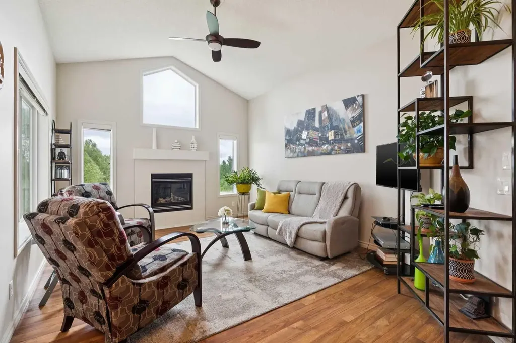 257 Auburn Glen Manor SE Calgary AB T3M 0L2