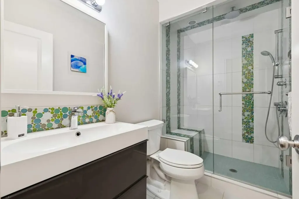 257 Auburn Glen Manor SE Calgary AB T3M 0L2