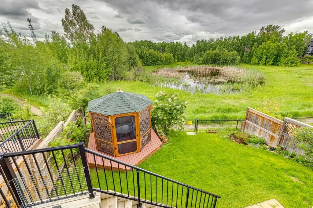 257 Auburn Glen Manor SE Calgary AB T3M 0L2