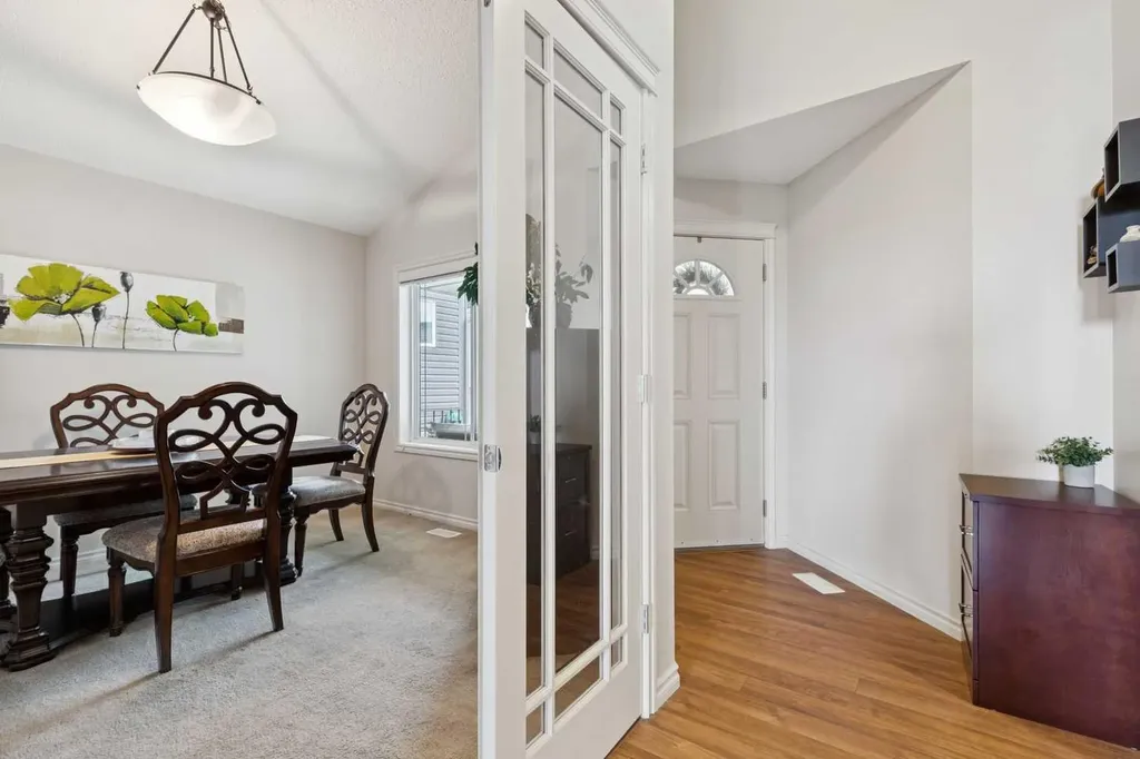 257 Auburn Glen Manor SE Calgary AB T3M 0L2