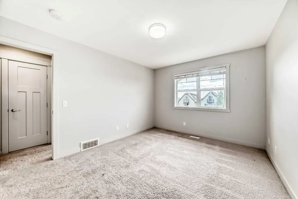 709 Skyview Ranch Grove NE Calgary AB T3N 0R9