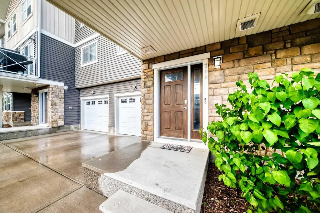 709 Skyview Ranch Grove NE Calgary AB T3N 0R9