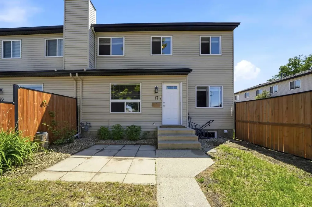 20 Alford Avenue Red Deer AB T4R 1G8