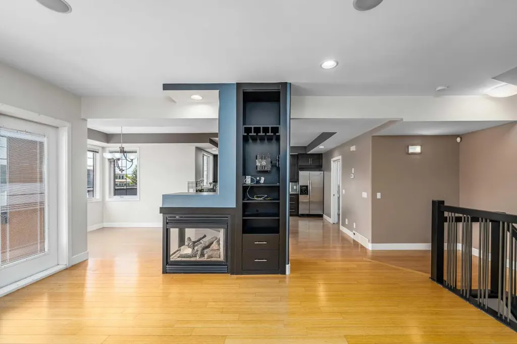1814 14a Street SW Calgary AB T2T 3W7