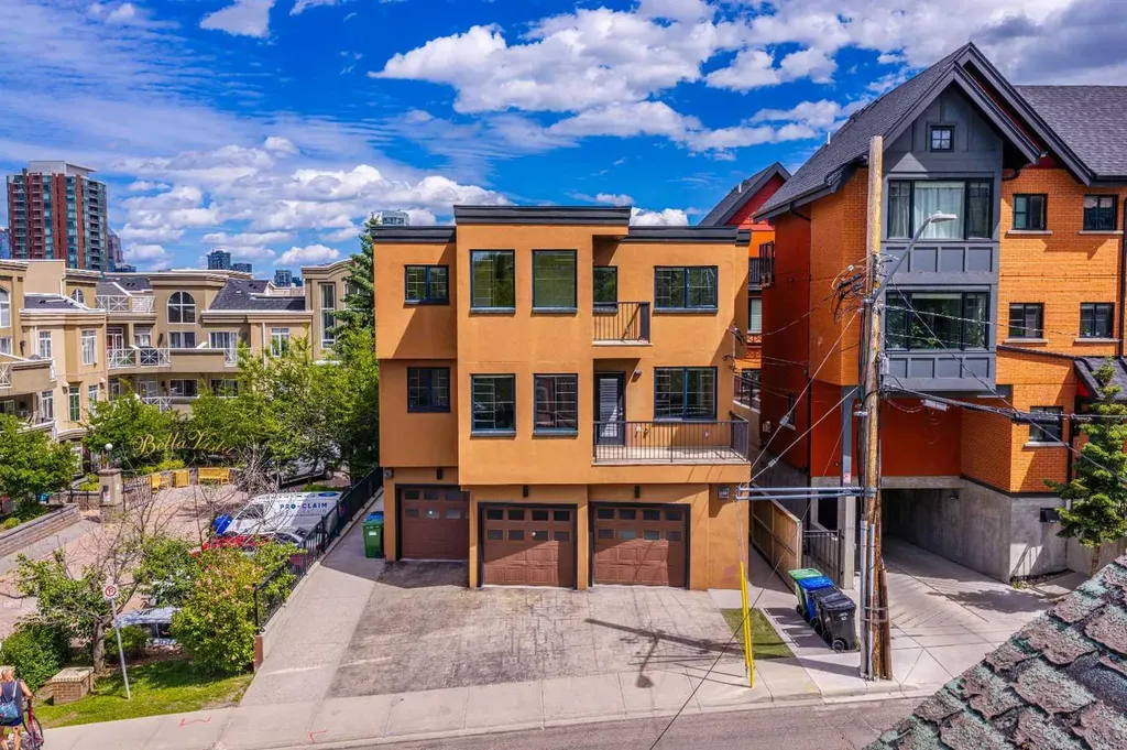 1814 14a Street SW Calgary AB T2T 3W7