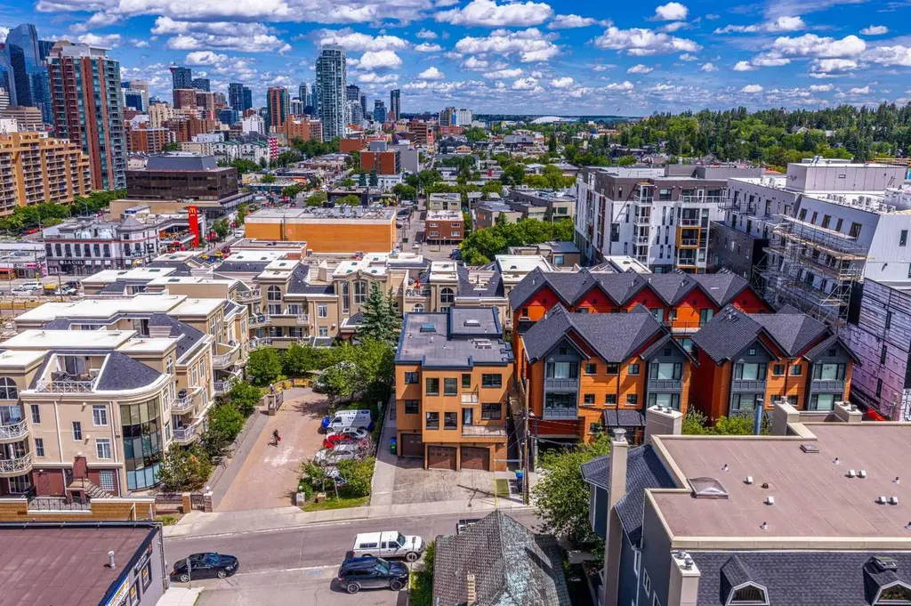 1814 14a Street SW Calgary AB T2T 3W7