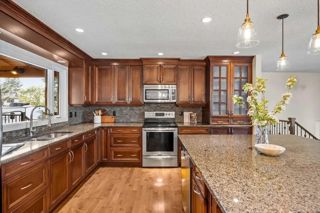 111 Silvergrove Green NW Calgary AB T3B 4H8