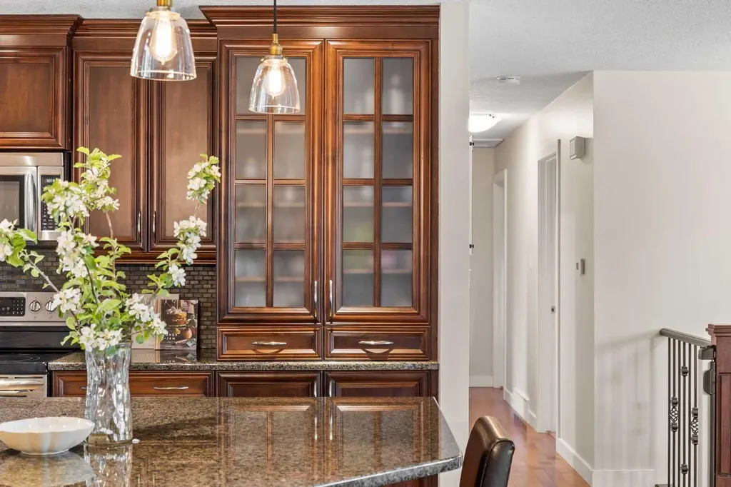 111 Silvergrove Green NW Calgary AB T3B 4H8